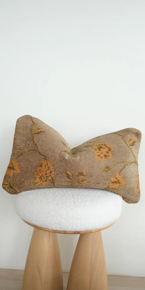 Charlotte Reversible Tapestry Lumbar - Image 3