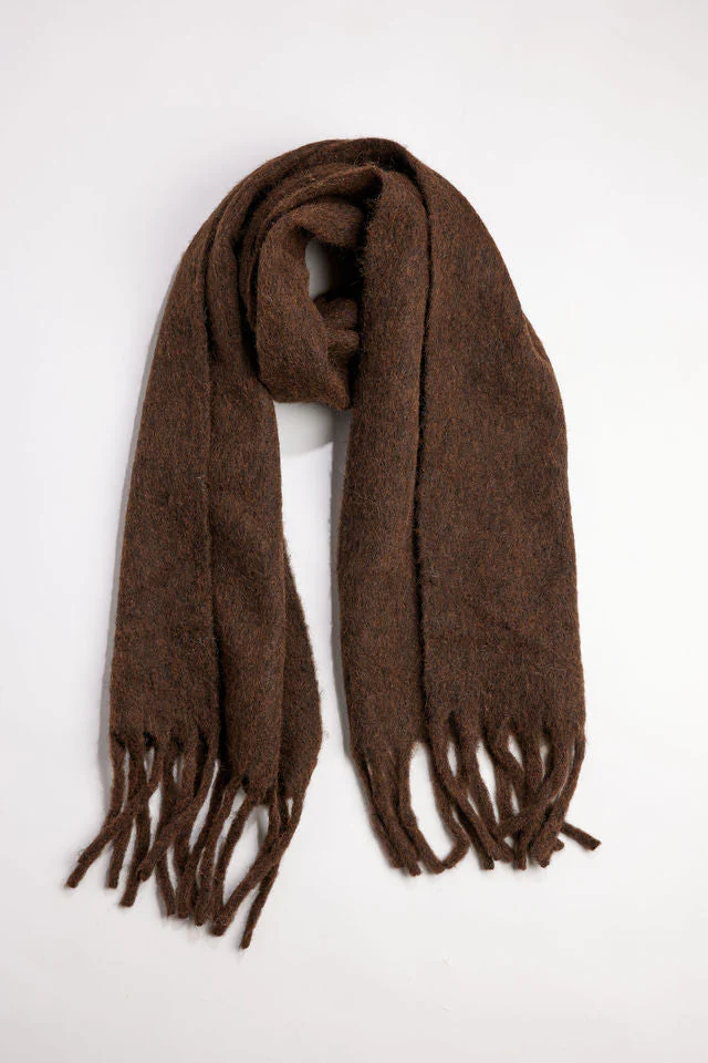 Cozy Solid Scarf - Image 7