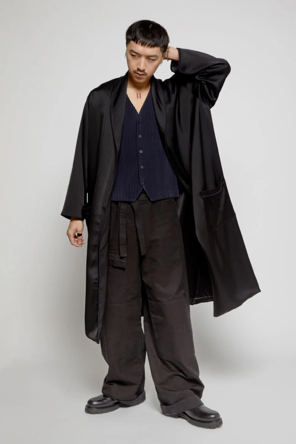 Opera Coat Panther Black - Image 10