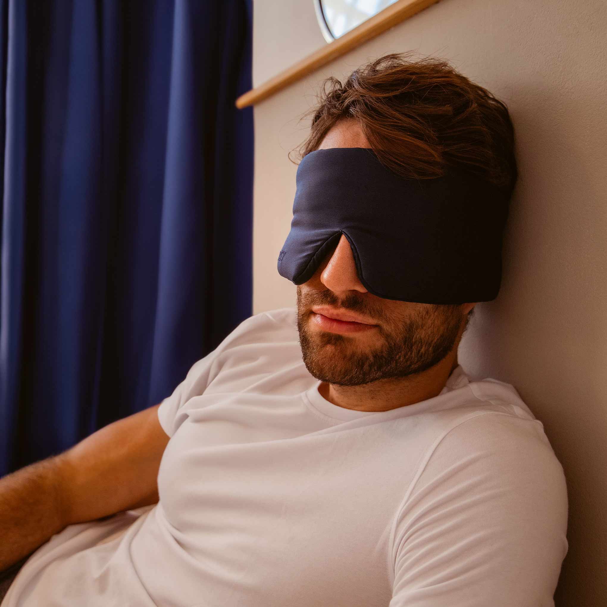 Silk Sleep Mask Midnight Blue - Image 6