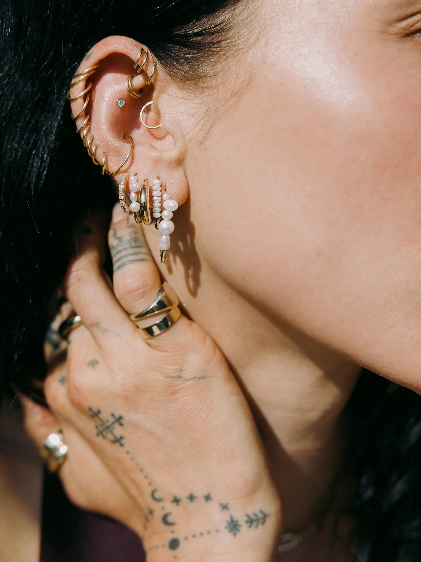 Mini Mixed Pearl Safety Pin Earring - Image 6