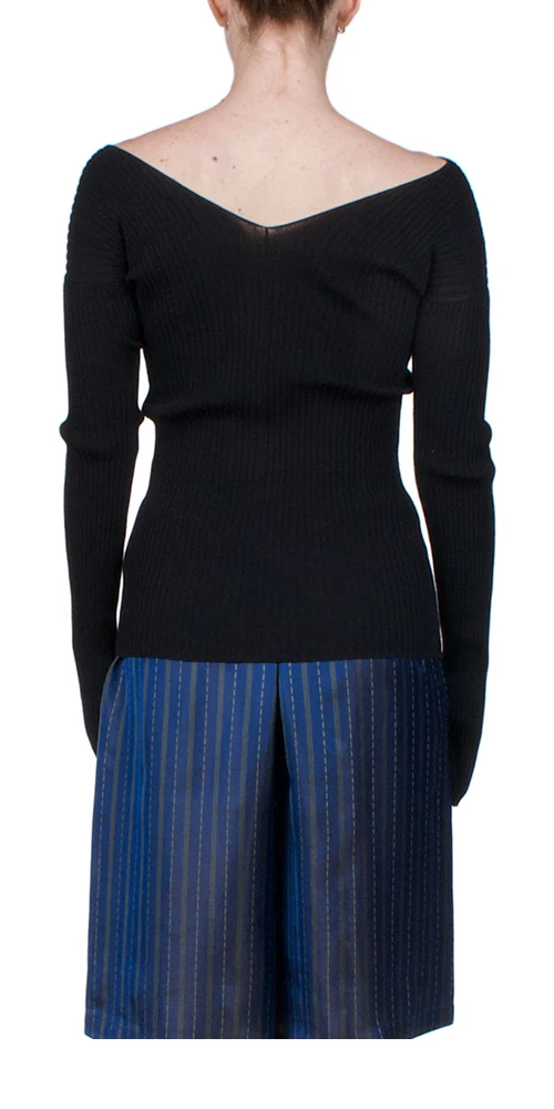Ribbed Double-V Top Black - Image 3