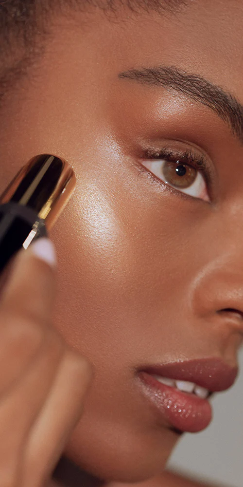 RÓGLOW Skin Stick Highlighter Lit - Image 4