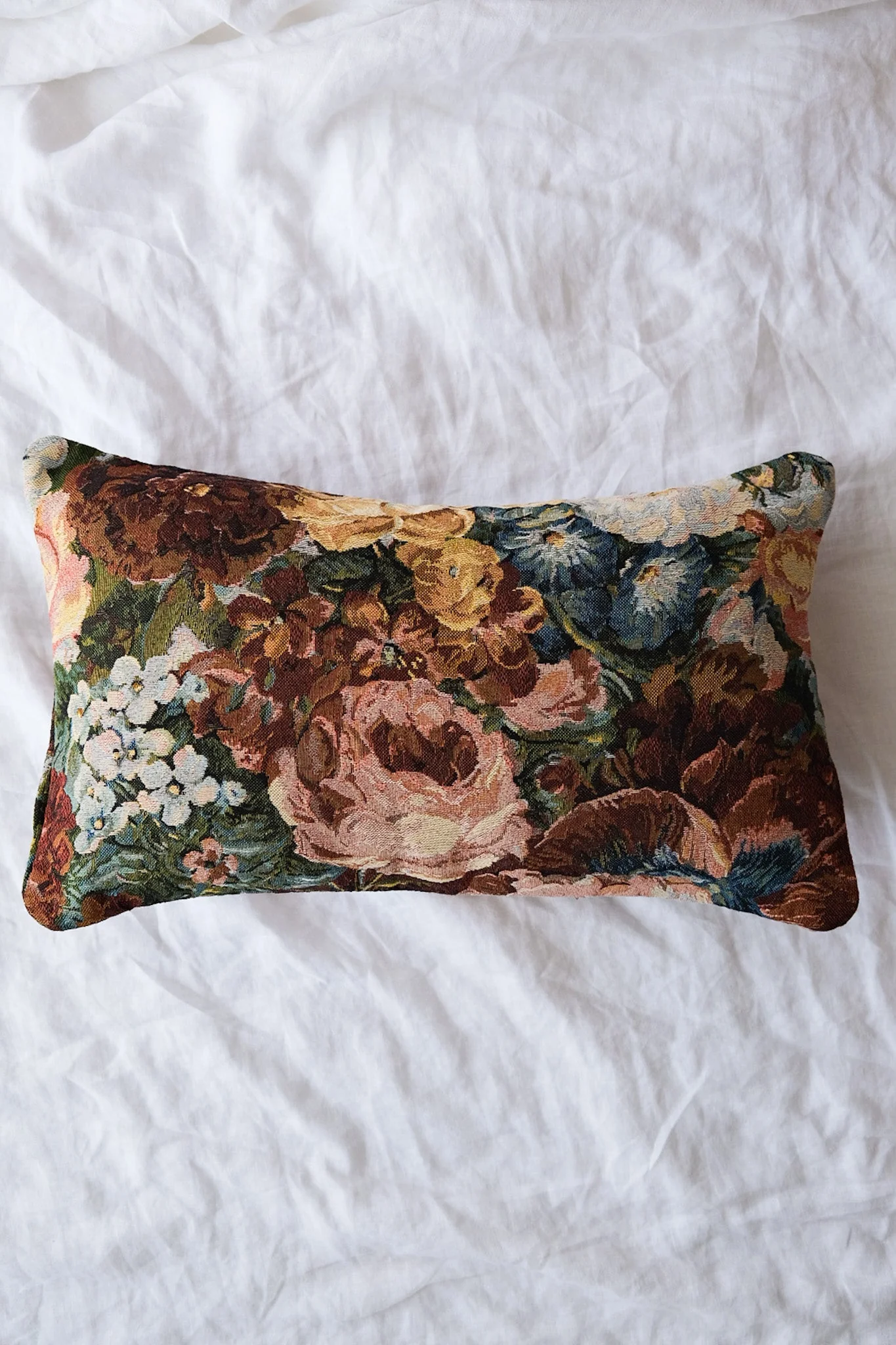Rosalie Reversible Tapestry Lumbar - Image 4