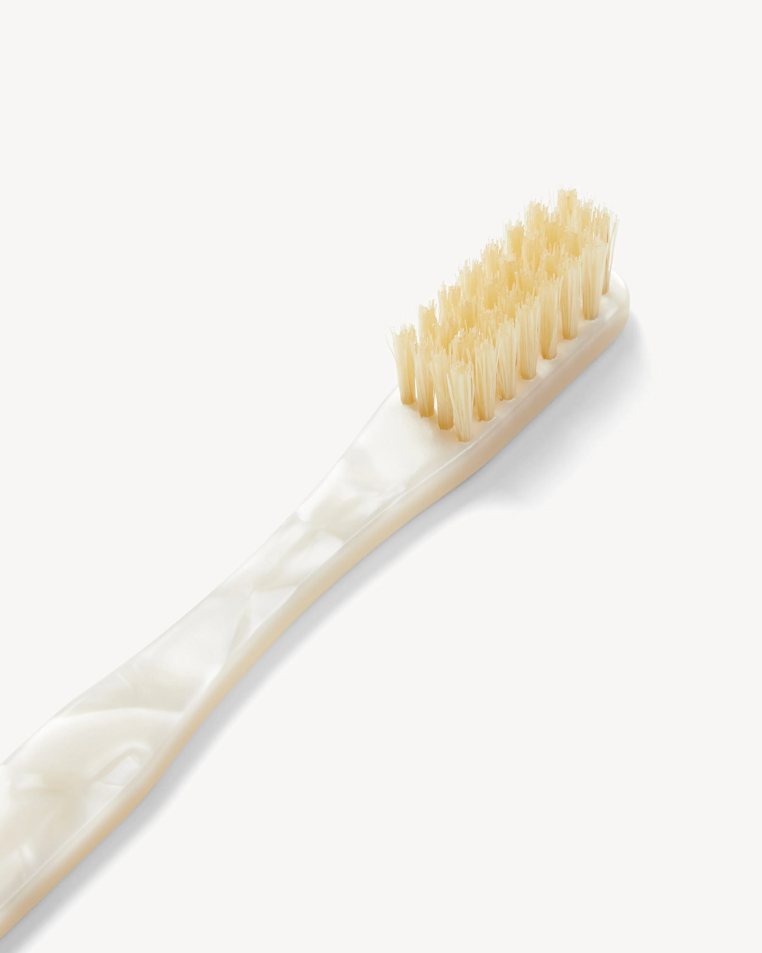 Toothbrush White Shell - Image 4